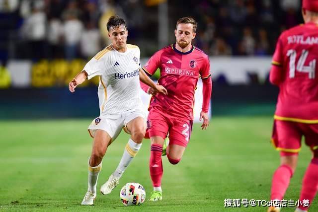 罗马诺：拉莫斯想回伯纳乌 因为他热爱皇马！